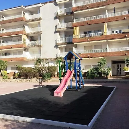 Ar Lotus Apts. Hotel